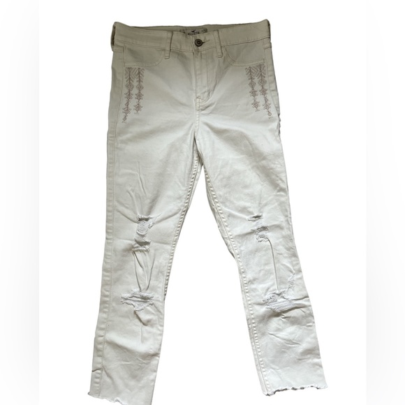Ripped white Hollister jeans with embroidered details on pockets - Picture 1 of 3